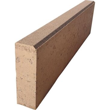 Tiefbordstein Beton mit Fase erdbraun | Farbe: erdbraun